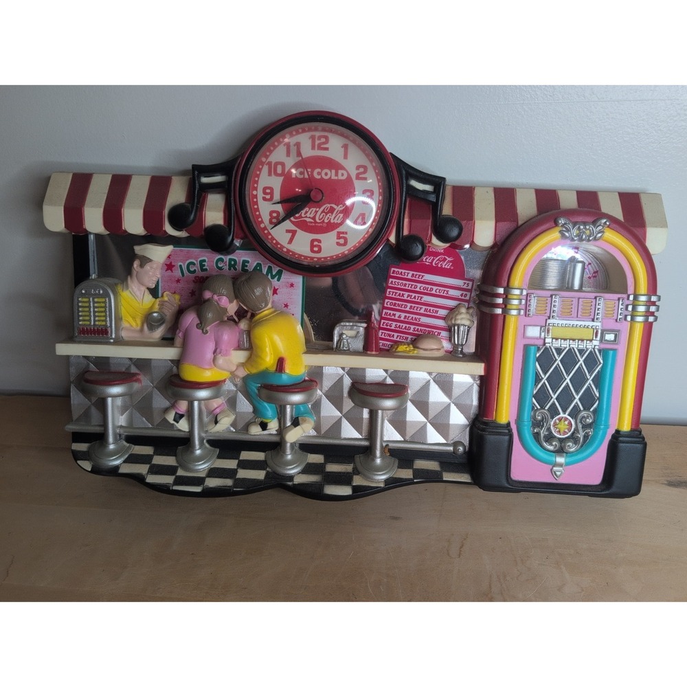 Coca Cola Vintage Blow Mold Soda 3D Ice Cream Parlor 1950's Diner Clock USA Work